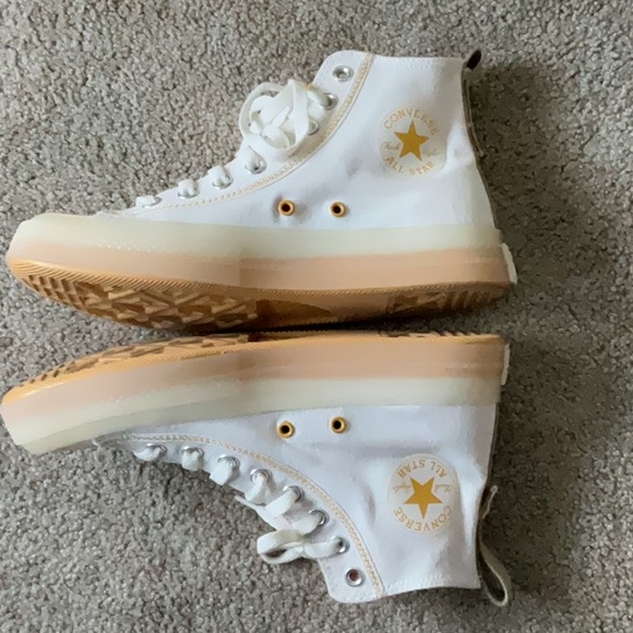 EUC unisex Converse Chuck Taylor All Star shoes size M7.5/W9.5 - Picture 2 of 8